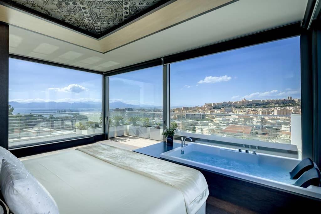 Luxury Panoramic Suite In Cagliari Exterior photo